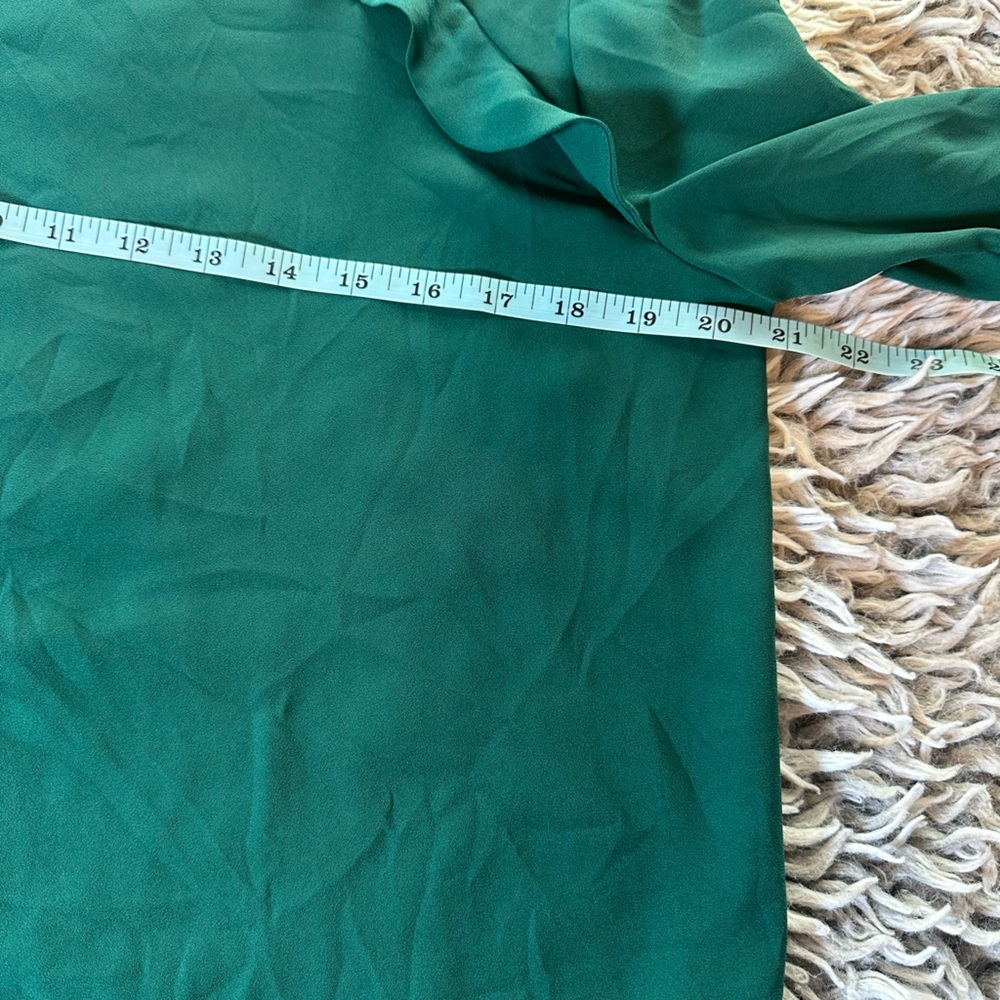 LOFT Women's Emerald Ruffle Blouse, Size Medium Petite - Picture 9 of 11